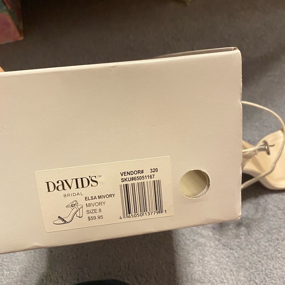 David’s Bridal bridal shoes - Picture 3 of 3